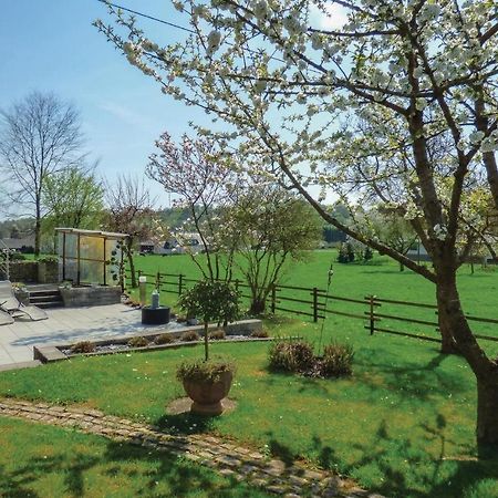 Cozy Apartment In Koerperich-Obersgegen With Wifi Korperich المظهر الخارجي الصورة