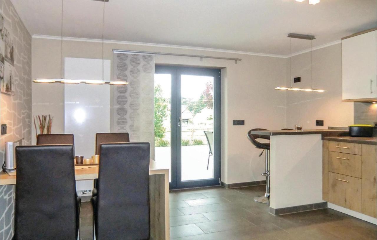 Cozy Apartment In Koerperich-Obersgegen With Wifi Korperich المظهر الخارجي الصورة