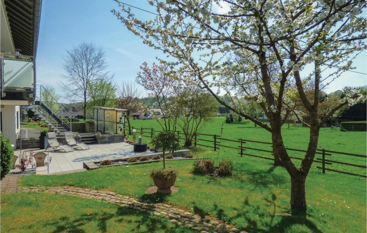Cozy Apartment In Koerperich-Obersgegen With Wifi Korperich المظهر الخارجي الصورة