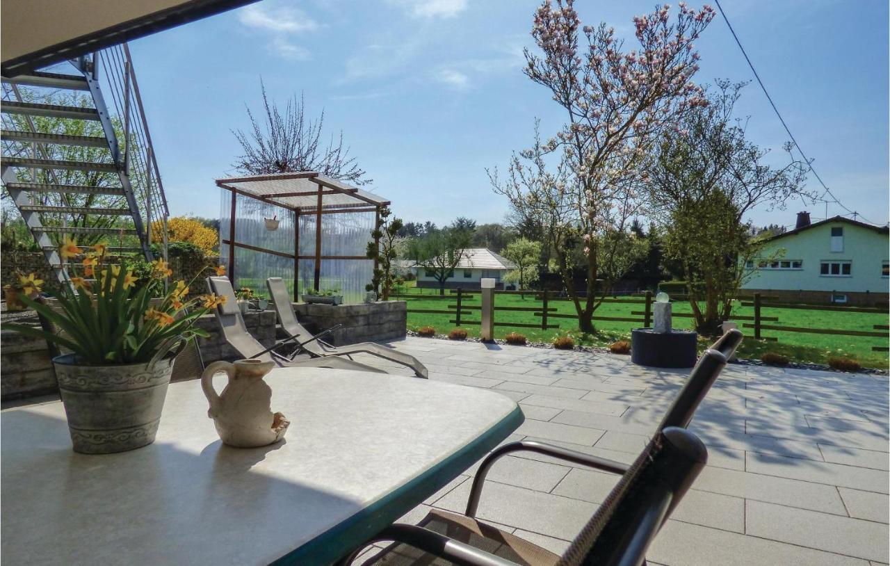 Cozy Apartment In Koerperich-Obersgegen With Wifi Korperich المظهر الخارجي الصورة
